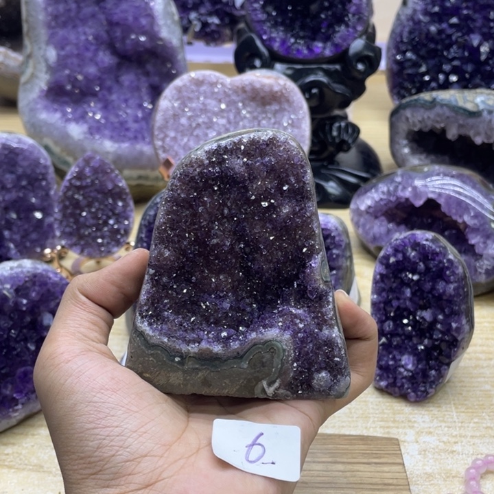 未镶嵌大型摆件（非配饰）紫晶
