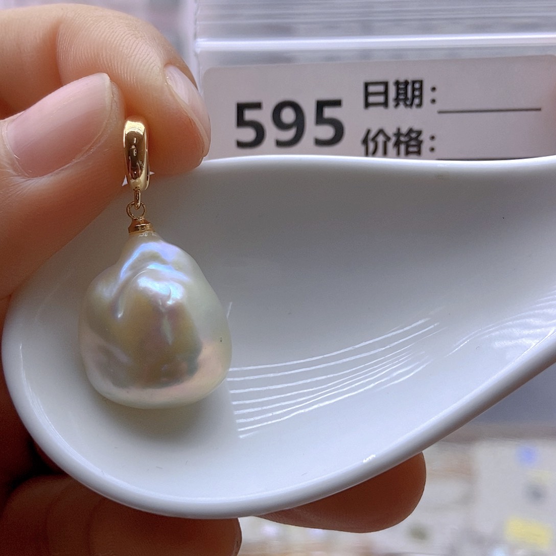 未镶嵌淡水珍珠颈饰595