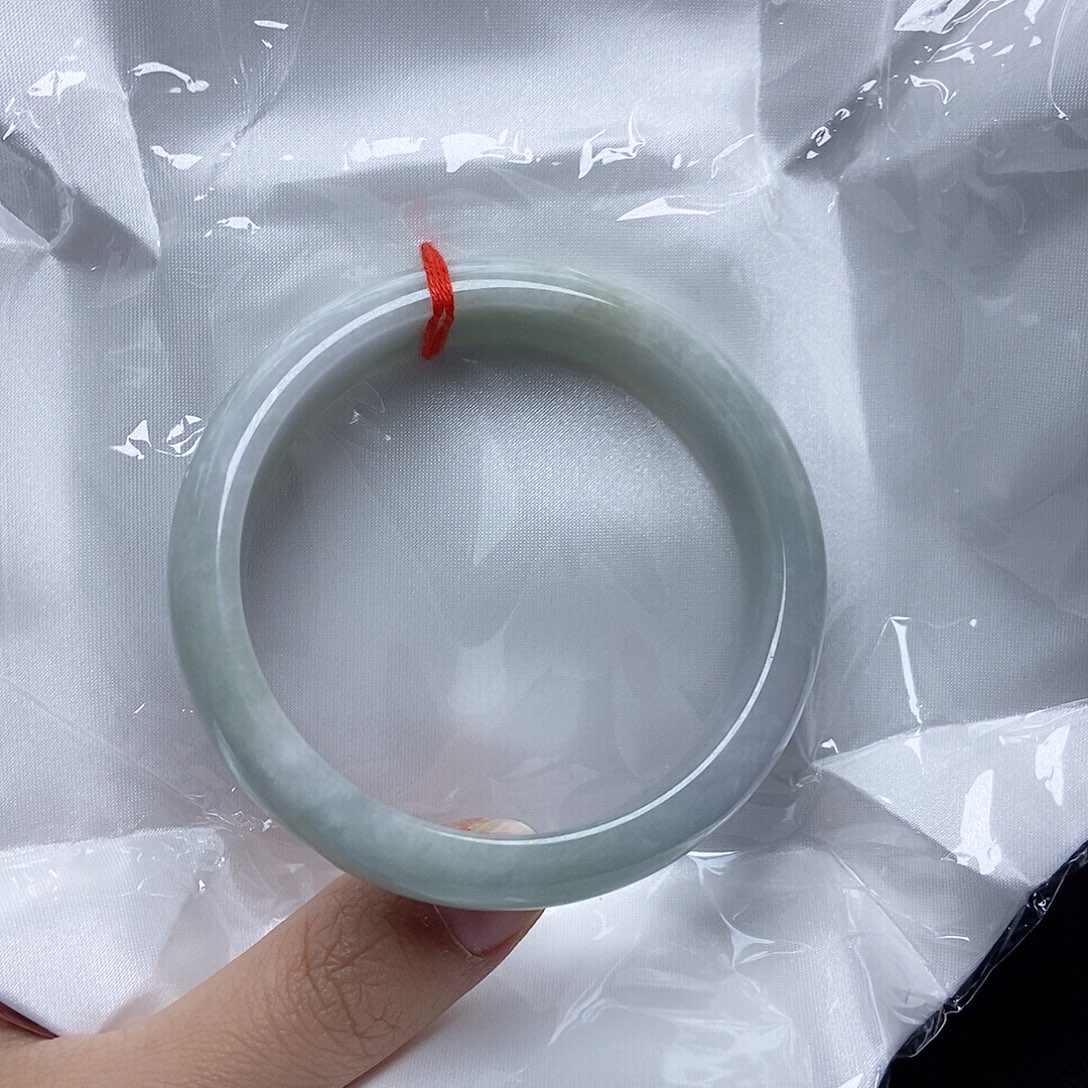 翡翠未镶嵌手镯58,2圈