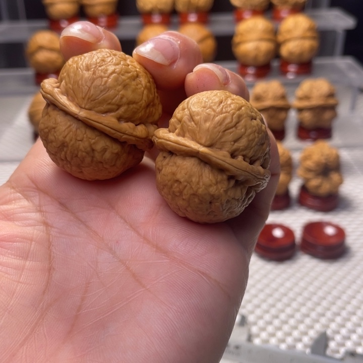 文玩核桃把件4粗筋大屁桃