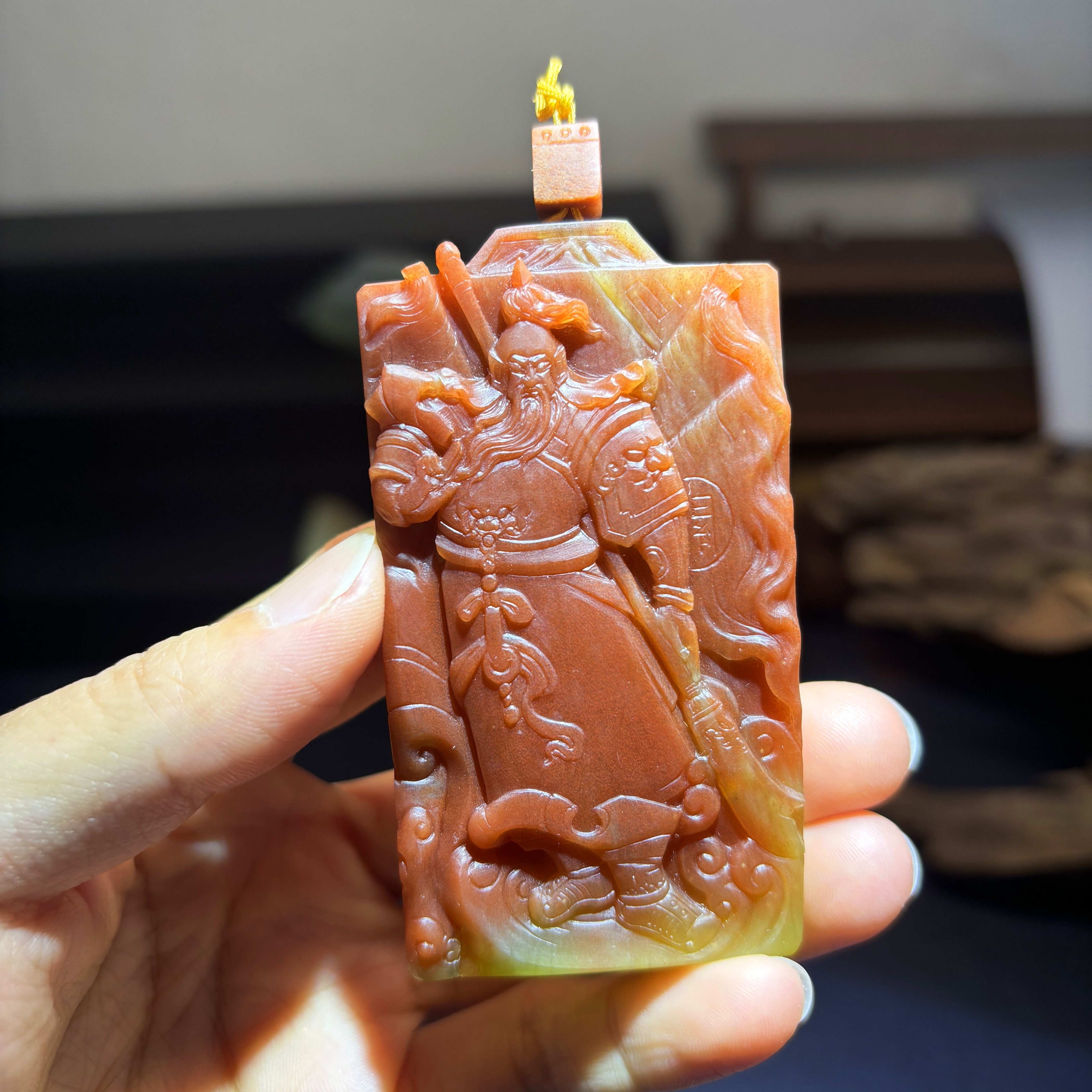 纯手工雕刻辽阳花玉关公牌财神爷