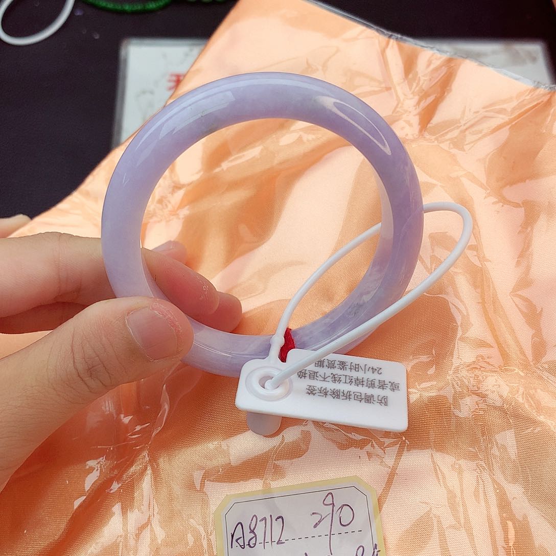 翡翠未镶嵌手镯翡翠