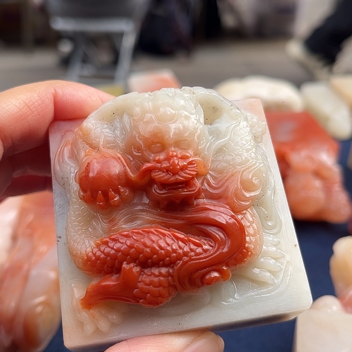 半***人老挝石老挝保利石印章