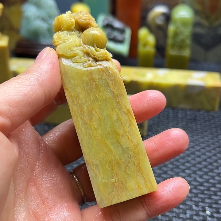 小***香青田石印章石印章石