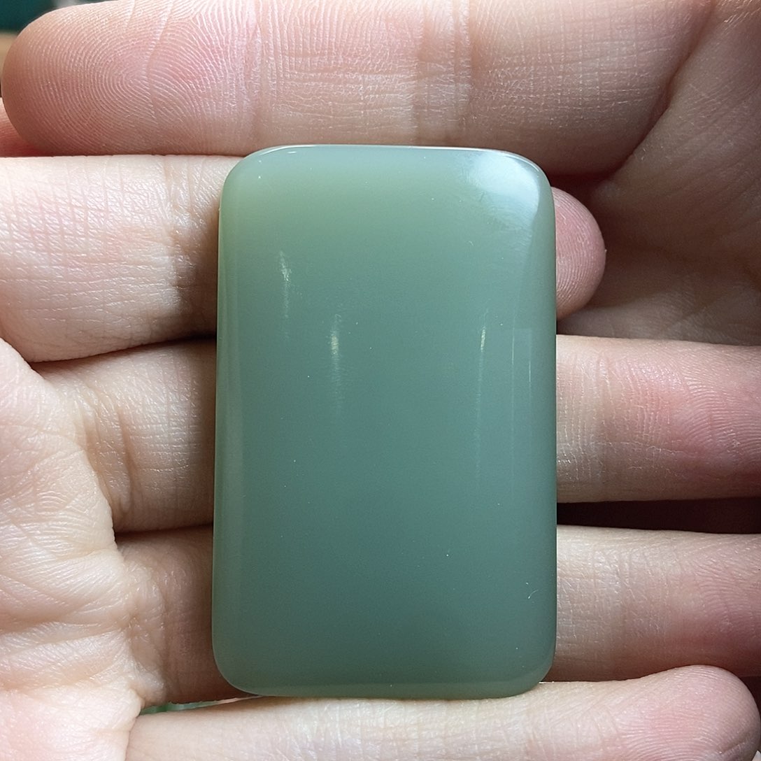 和田玉（糖玉）颈饰未镶嵌