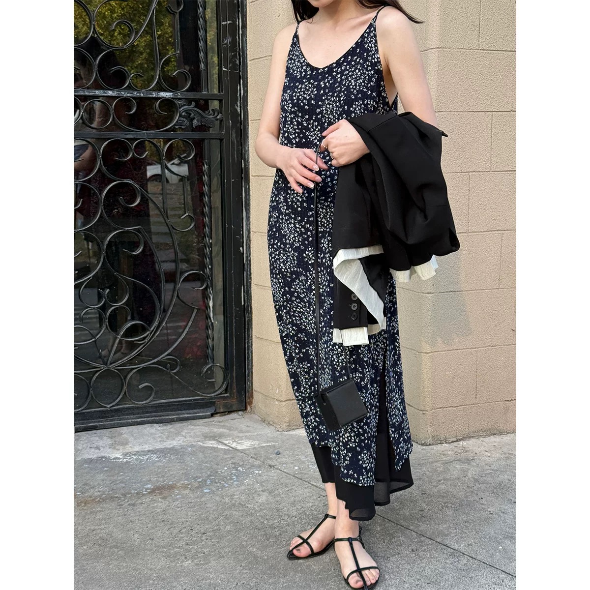 路一.韩国 Call my name雨夜 连衣裙L25041220