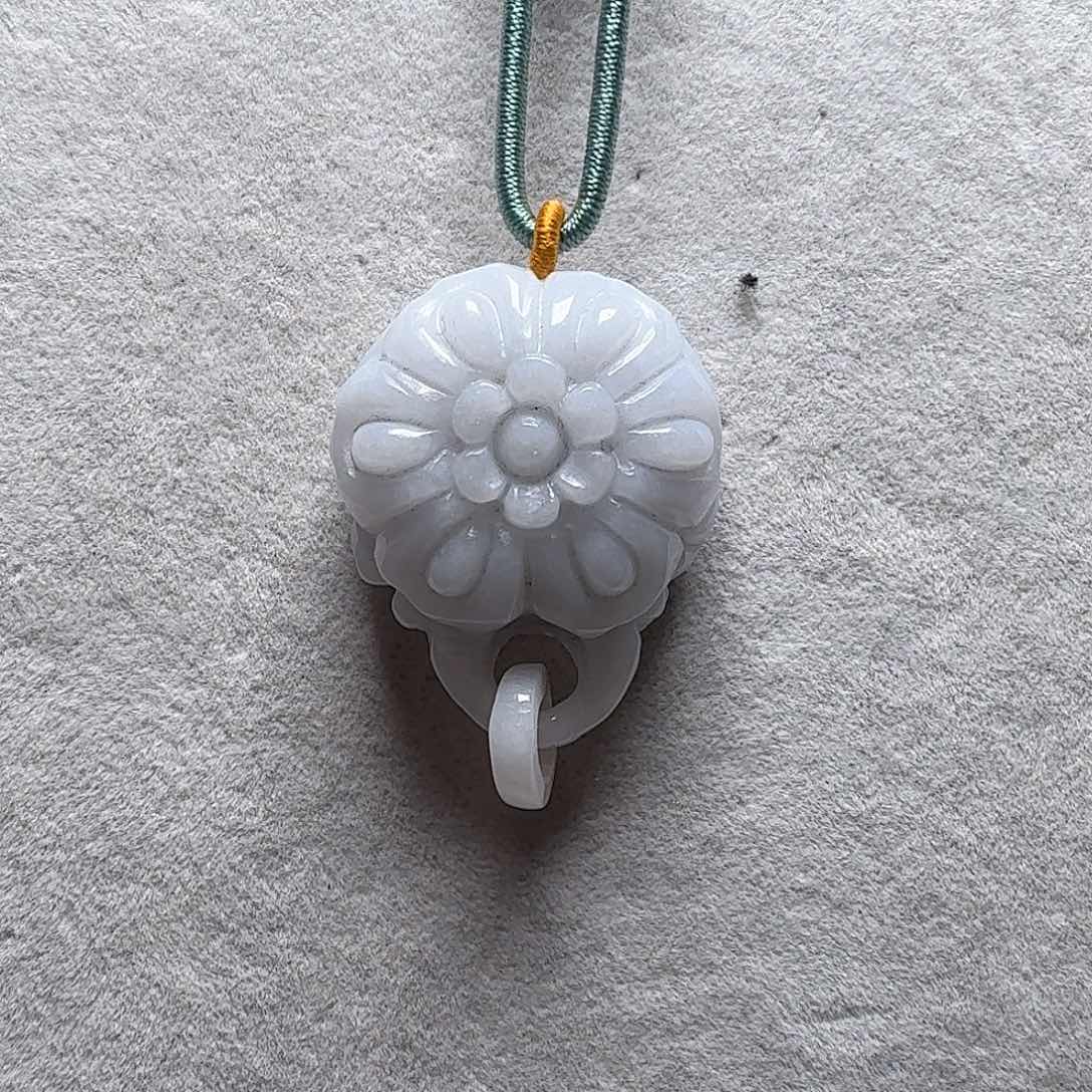 吊坠(赠链)未镶嵌翡翠