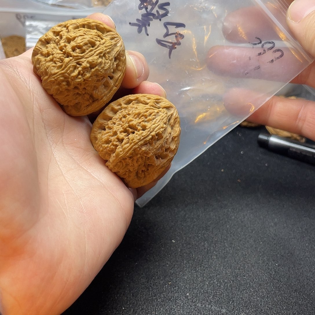 繁***过文玩核桃把件南疆