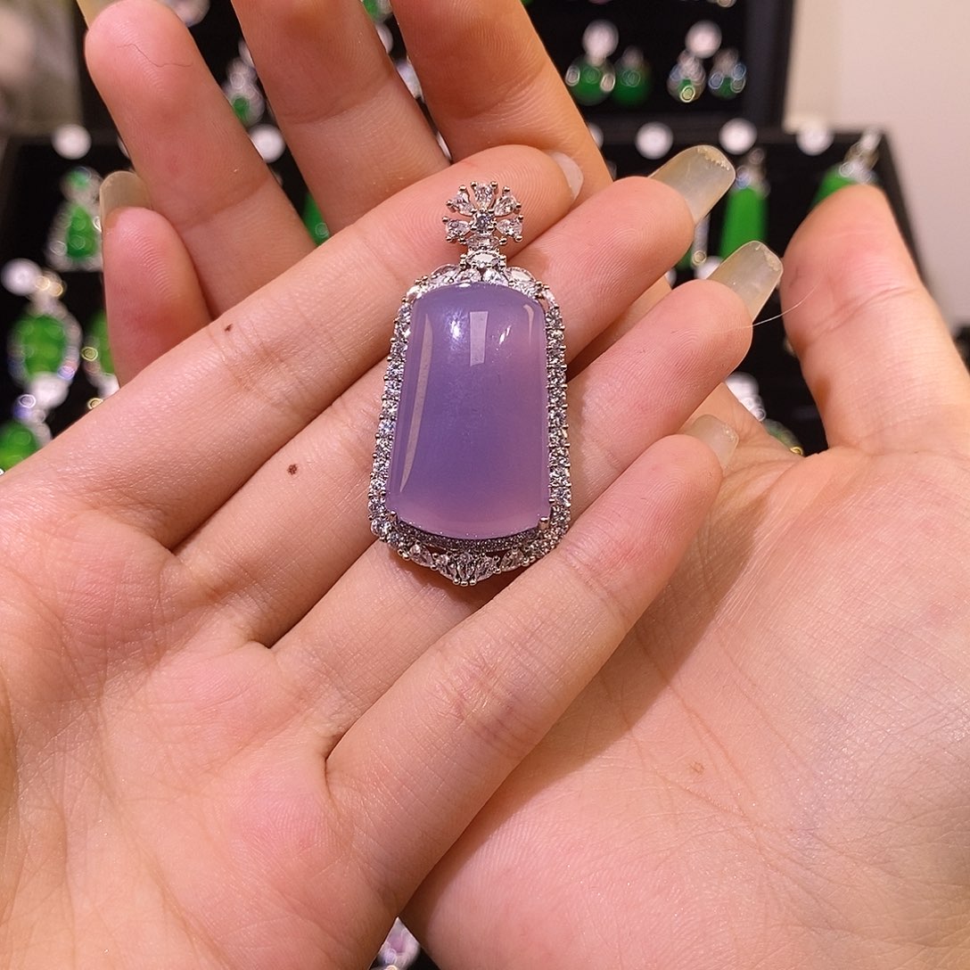 玛瑙/玉髓颈饰合金