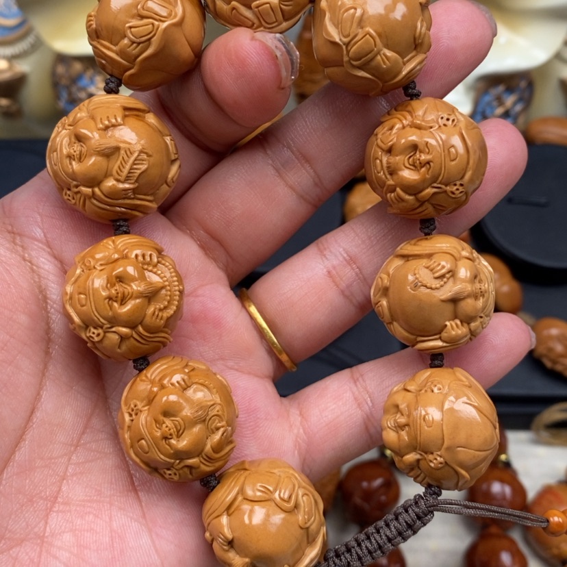 【闪购商品】橄榄核吊坠橄榄手工雕刻工艺