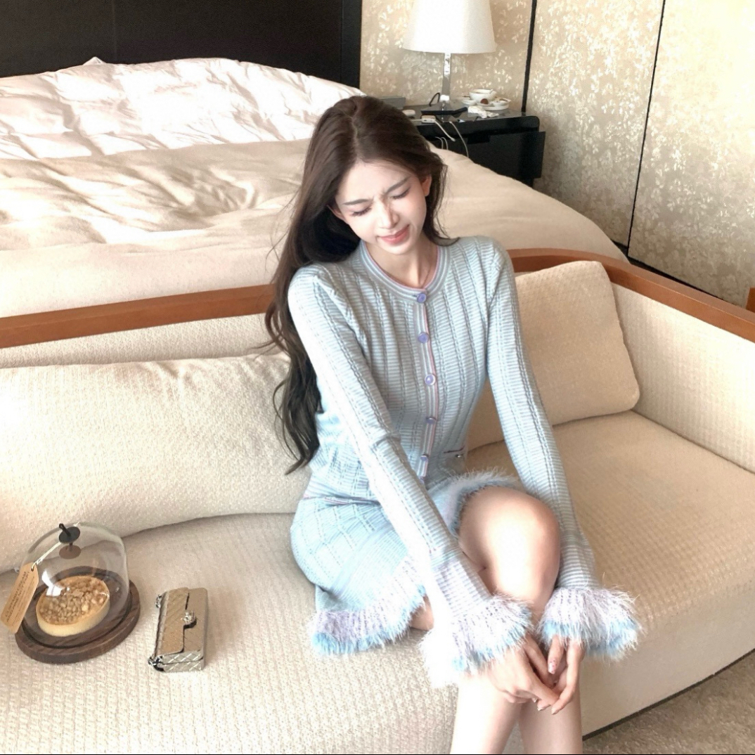 绝美蓝毛衣小仙女必入显白针织衫