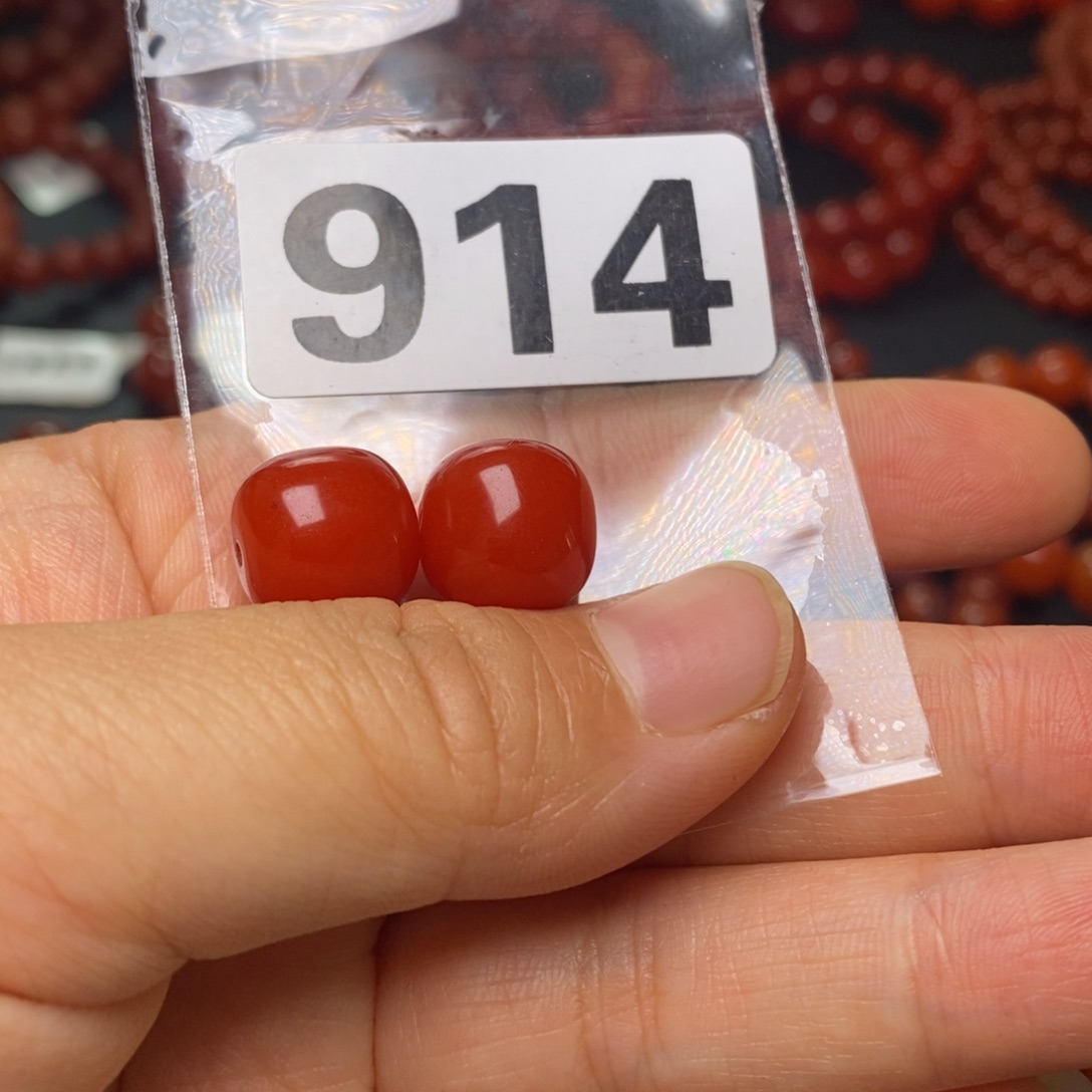 拿***生南红玛瑙未镶嵌手链