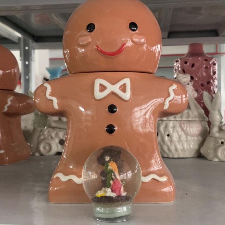 摆件?**?              微瑕。  