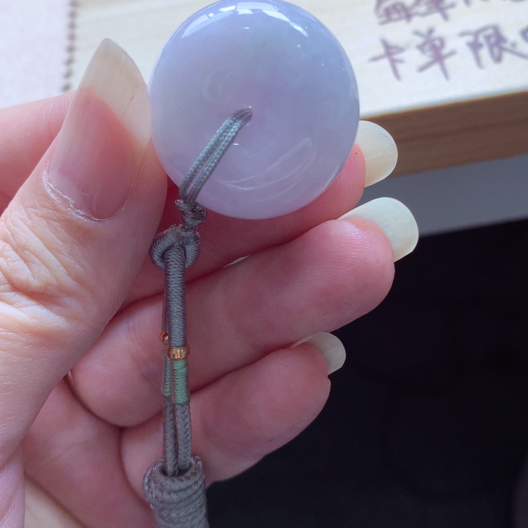 翡翠颈饰未镶嵌吊坠