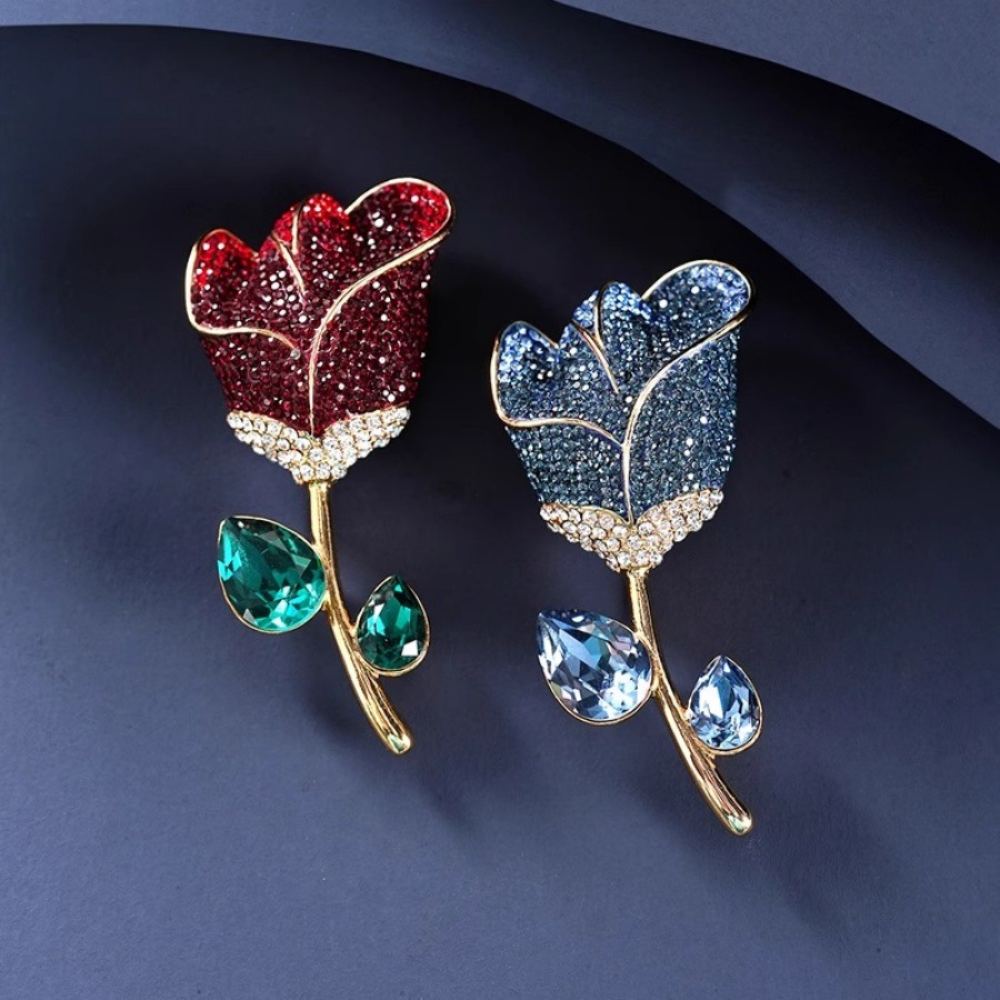 锌合金合成锆石胸针 日韩高级感满钻玫瑰胸针精致时尚重工胸花