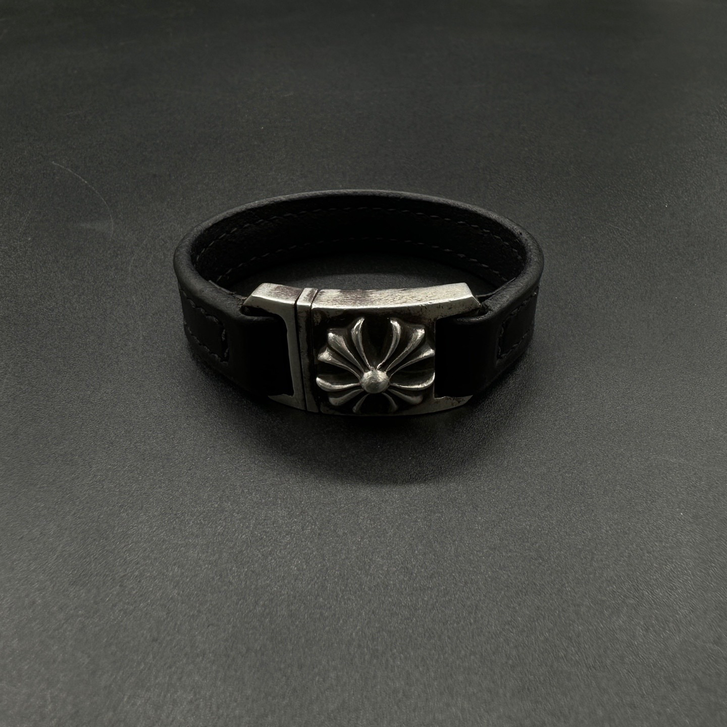 95新 maje jp624  Chrome Hearts 克罗心 十字花皮手环 均码