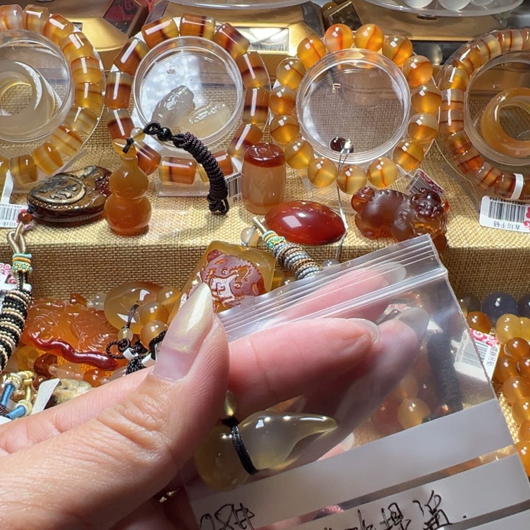 自***猫玛瑙/玉髓合金颈饰28