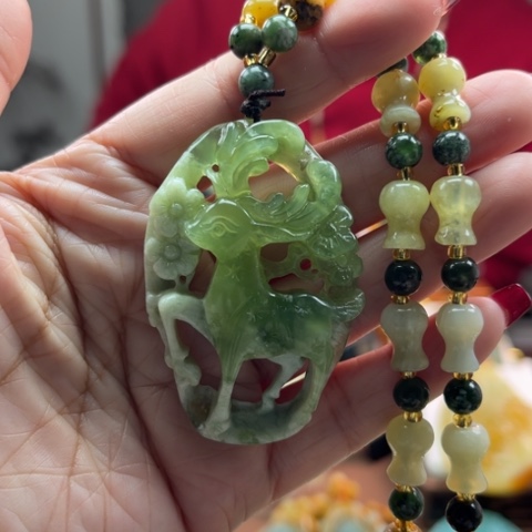 岫玉挂件未镶嵌挂件