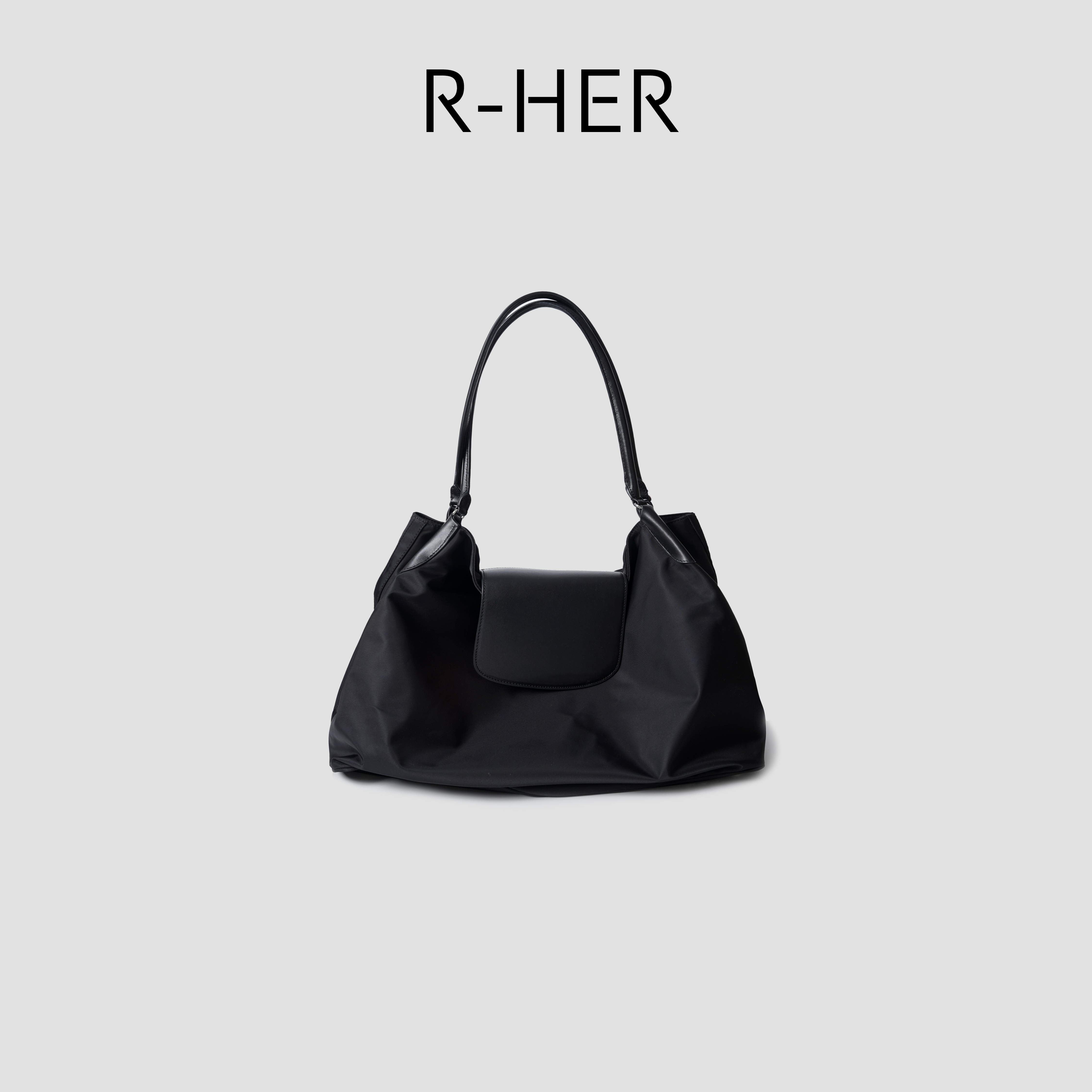 R-HER“慵懒设计”小众设计师款撞色通勤风手提耐磨托特包RW5NP2461