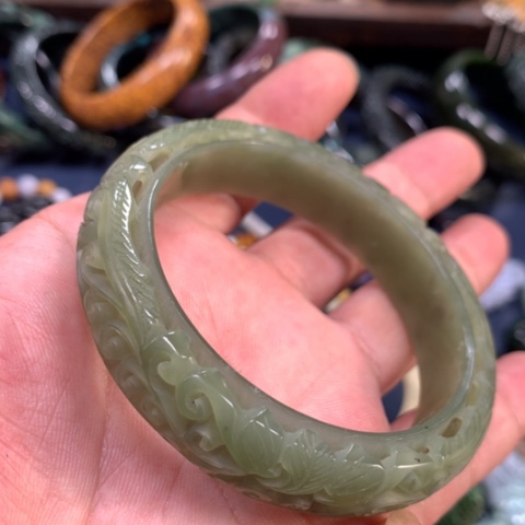 【闪购商品】颈饰未镶嵌翡翠林*)