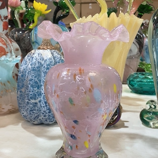 琉璃花瓶高23厘米口径6厘米