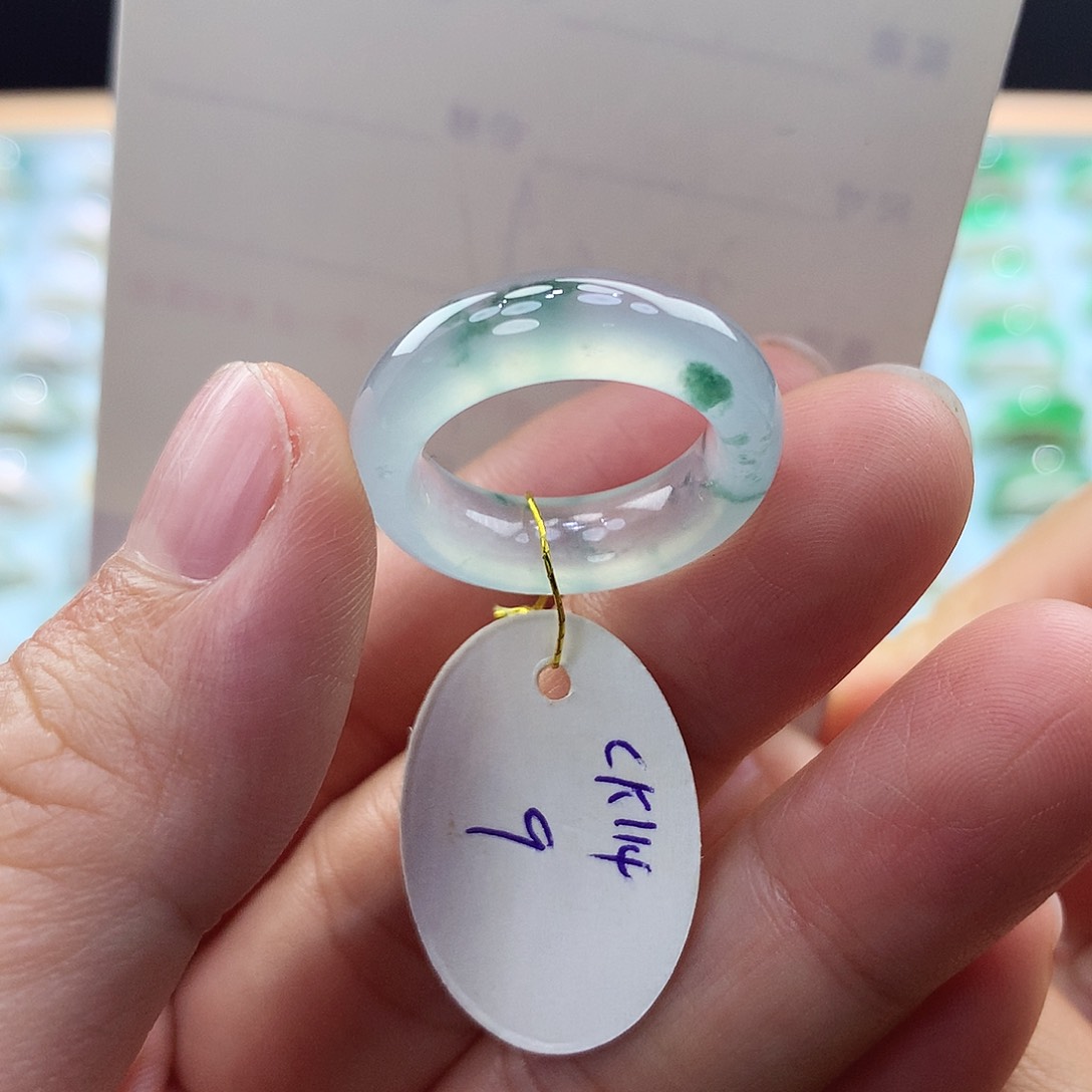 翡翠未镶嵌戒指9圈