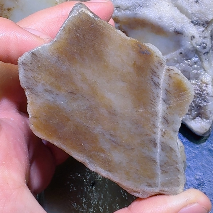 和田玉未镶嵌珠宝半成品