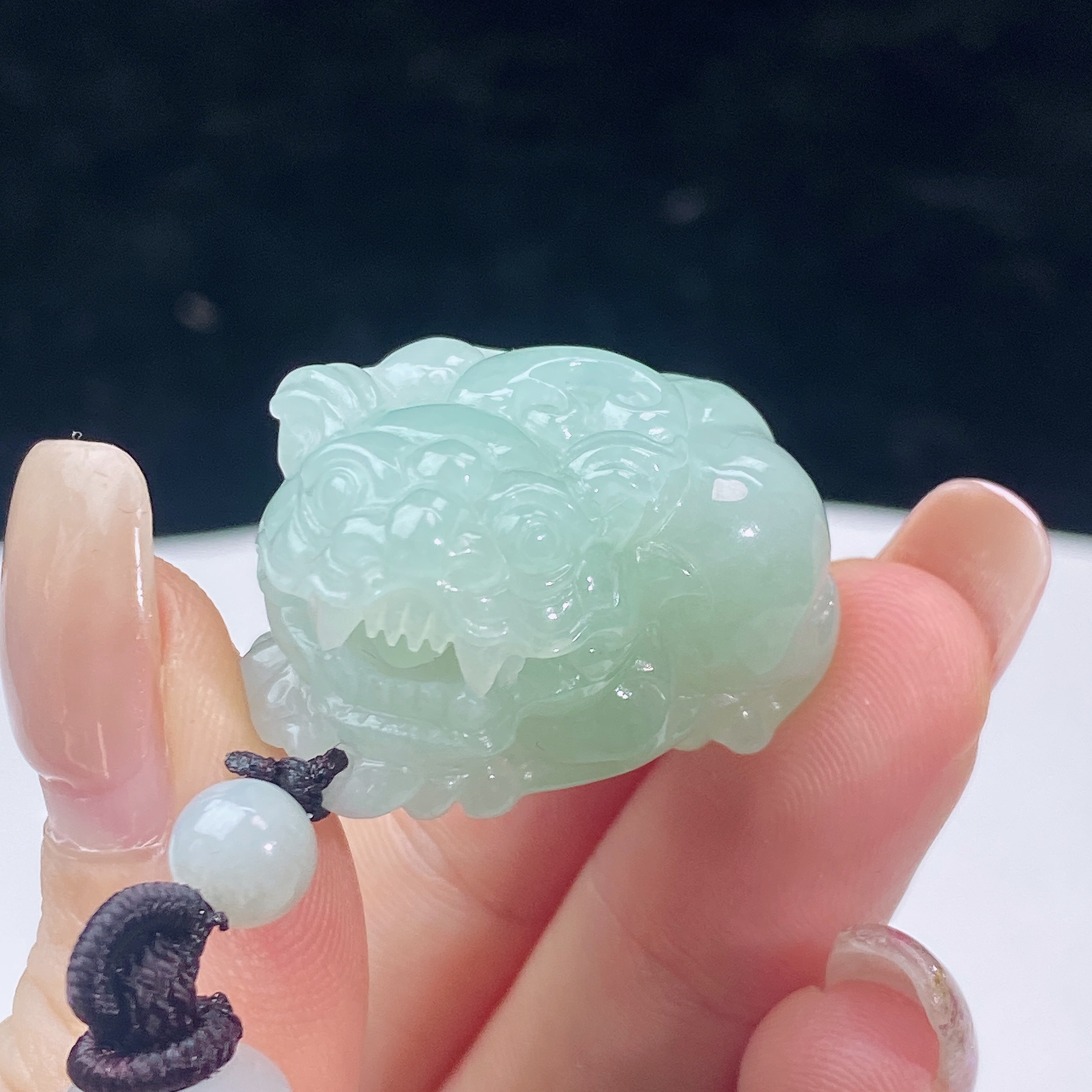 冰润满绿色口含珠貔貅挂件 天然A货缅甸翡翠貔貅吊坠 27-18-16mm