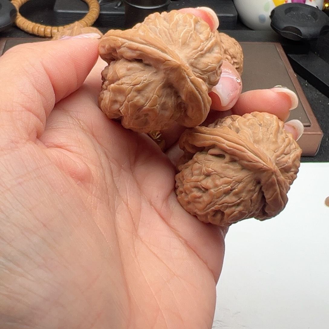 文玩核桃把件金字塔38