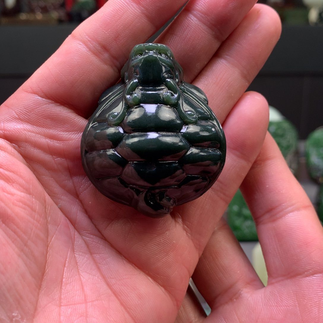 和田玉和田玉吊坠未镶嵌未镶嵌