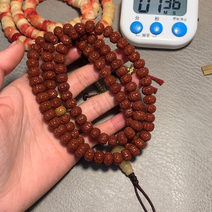 泥塑平*111111111111111111