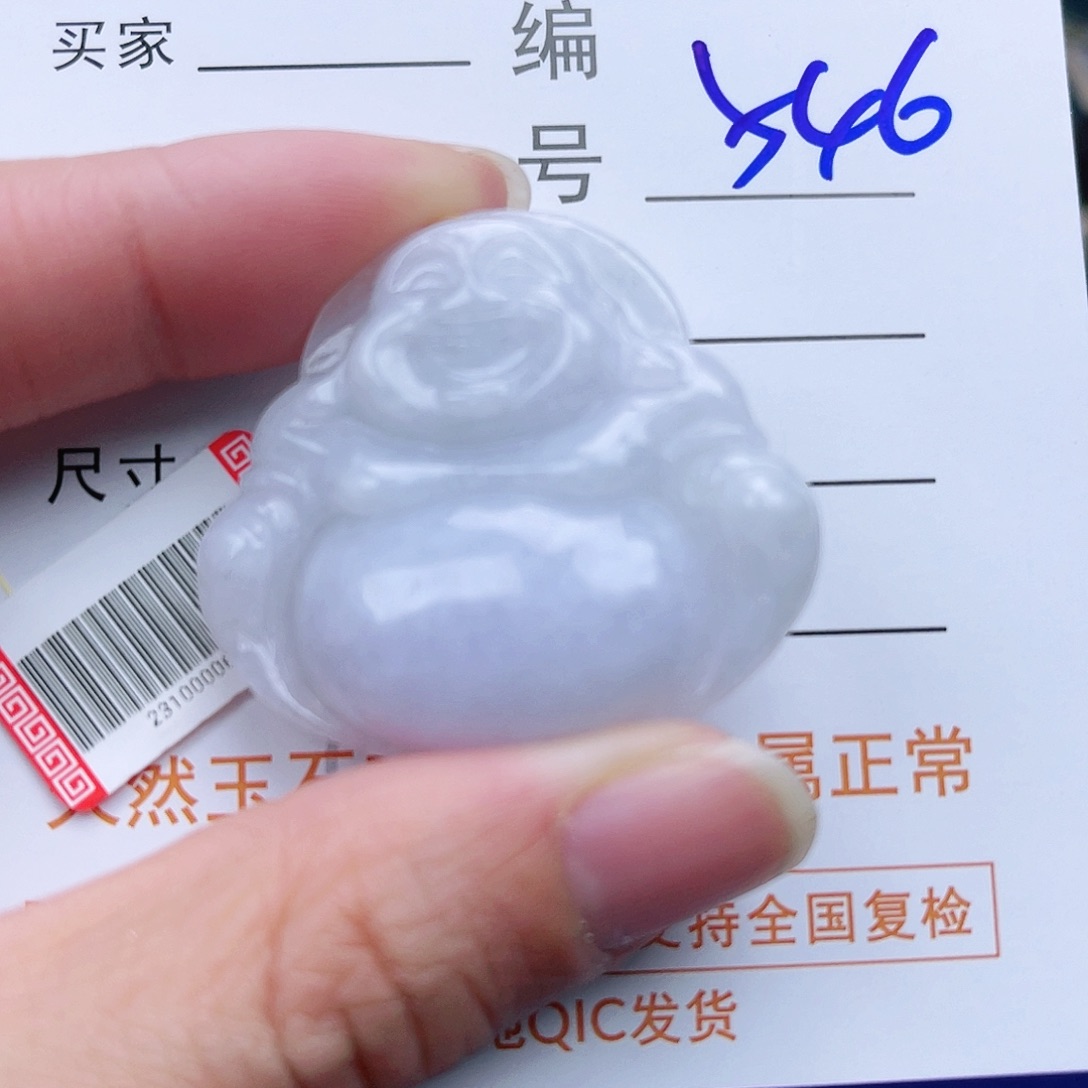 翡翠颈饰未镶嵌佛公