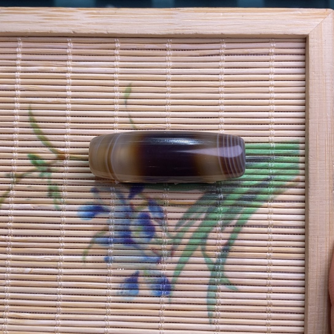 木***手玛瑙/玉髓未镶嵌珠宝半成品