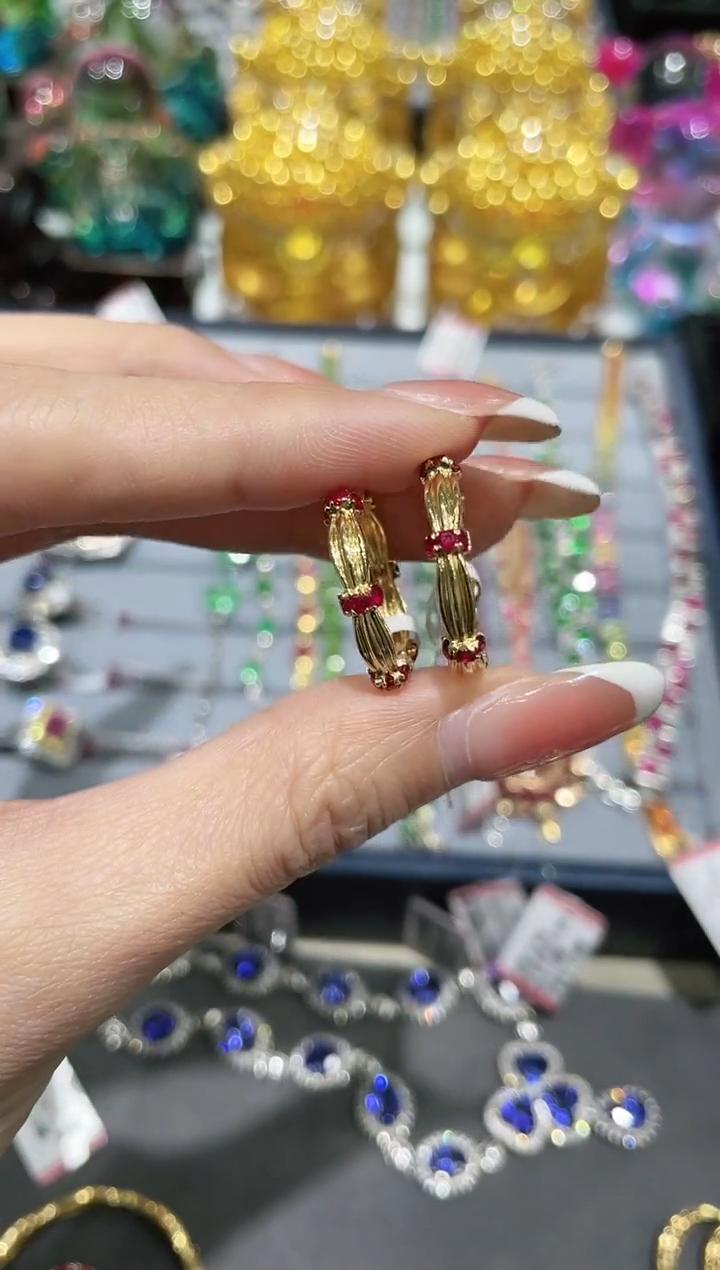 18K金镶嵌天然红宝石戒指满圈款 多样性发其一