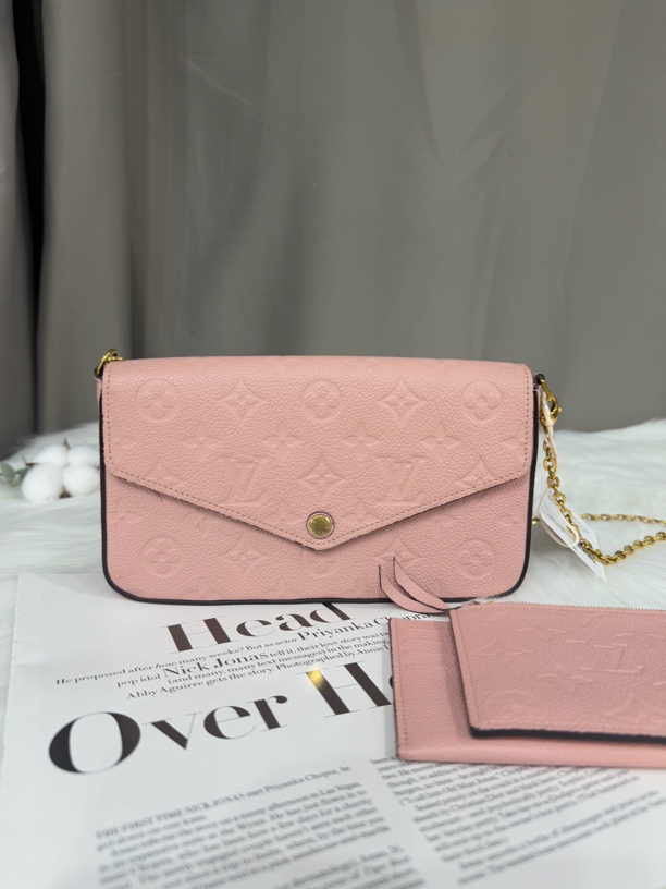 95新 LouisVuitton/路易威登 LV 三合一链条包 粉色全皮斜挎包