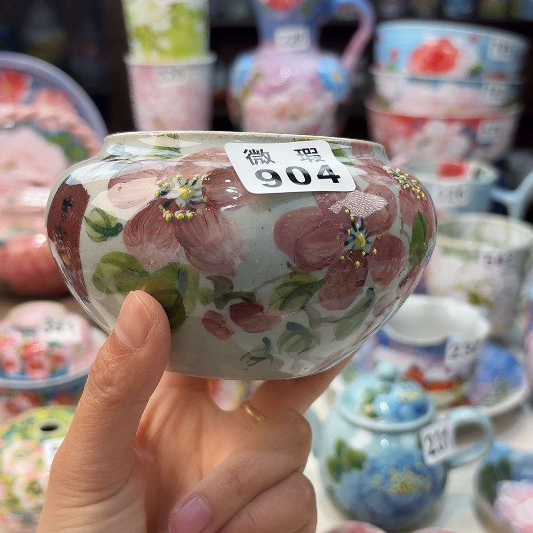 瓷片兔兔好漂亮e mo k lv tu t