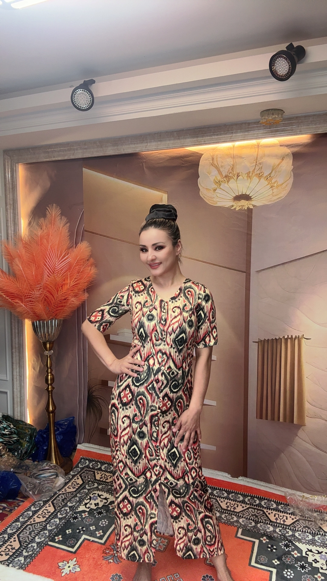 新款连衣裙特价款8888