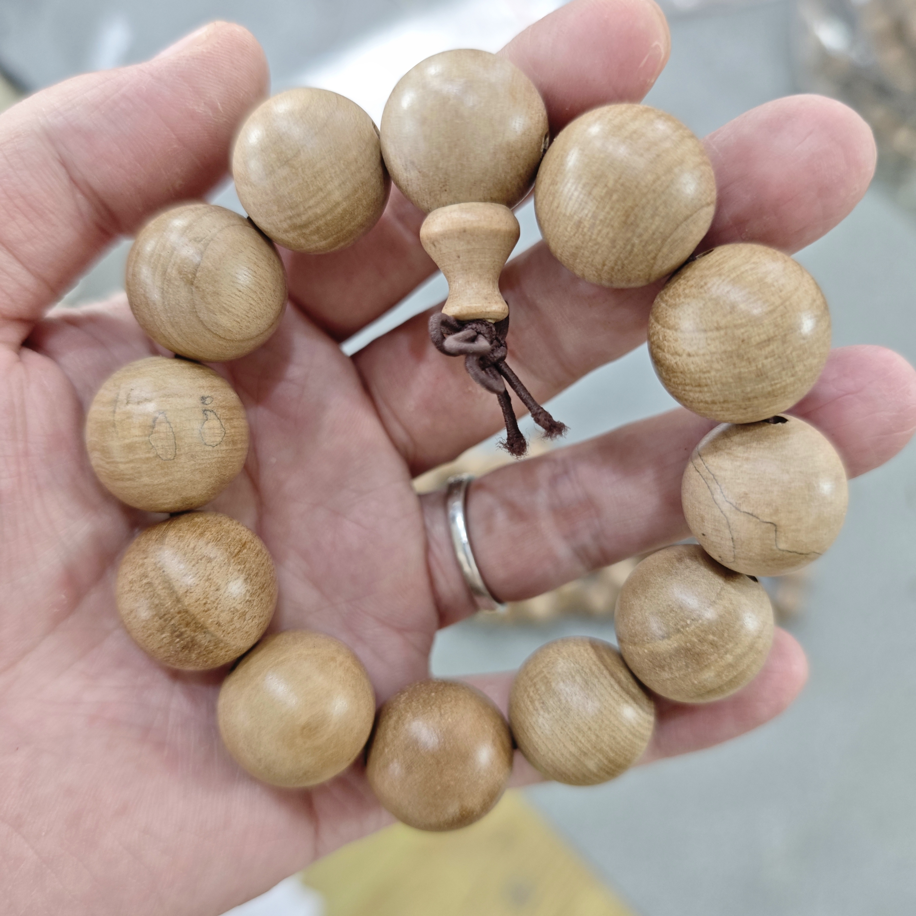 E238 楠木2.0cm单圈手串