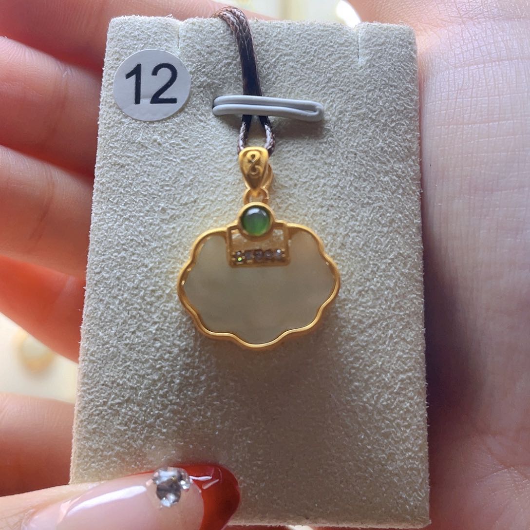 和田玉吊坠(赠链)银S925镀金镶嵌