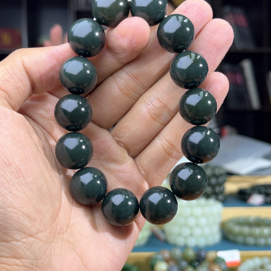 和田玉手串未镶嵌纯天然和田玉新疆塔县后八矿沙枣青16特细