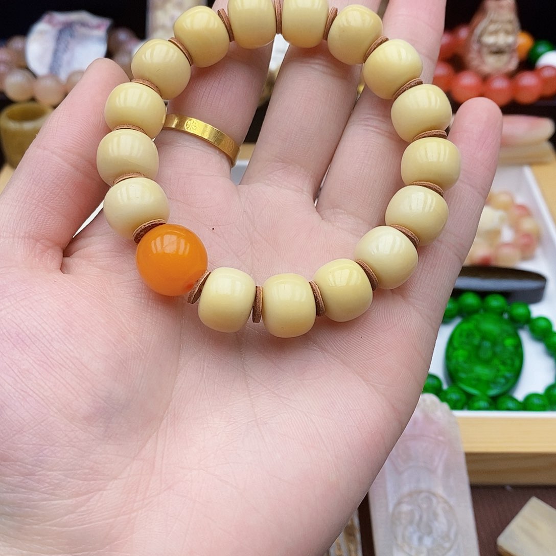驼骨手串/手链14mm驼骨鸡油黄