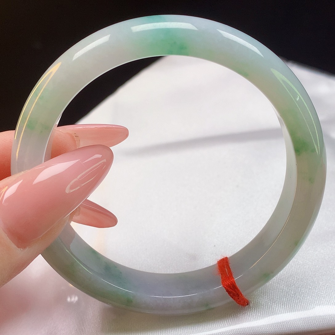 翡翠手镯未镶嵌天然翡翠2029