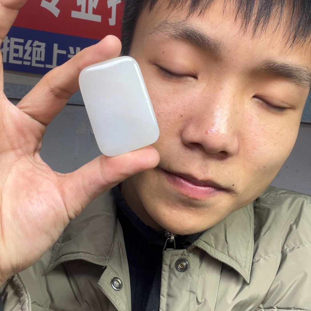 和田玉颈饰未镶嵌多样性面包无事牌钢板料