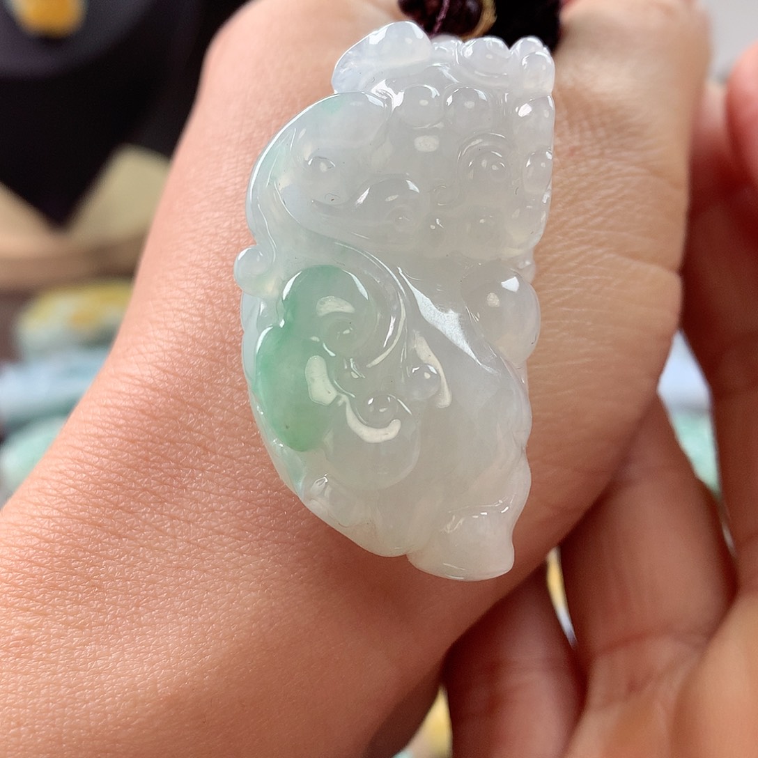 【闪购商品】翡翠颈饰未镶嵌翡翠貔貅