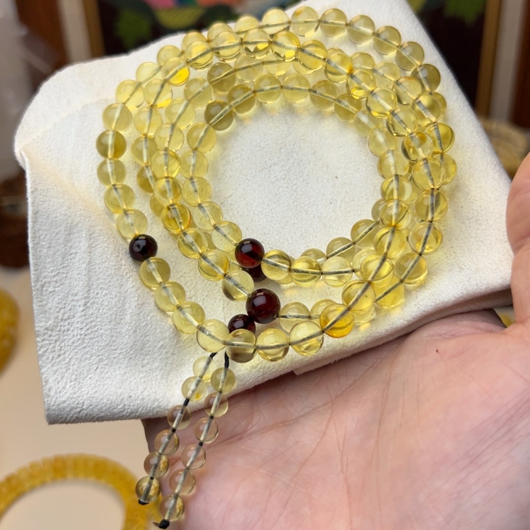 琥珀裸石未镶嵌7.6圆珠金珀108