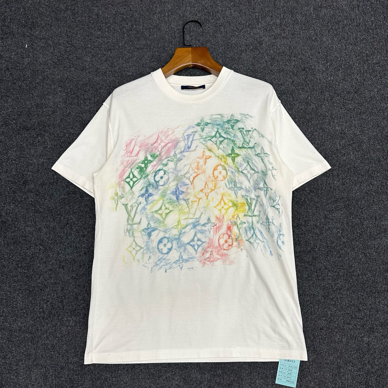 99新 LouisVuitton/路易威登 蜡笔满印短袖/尺码XL