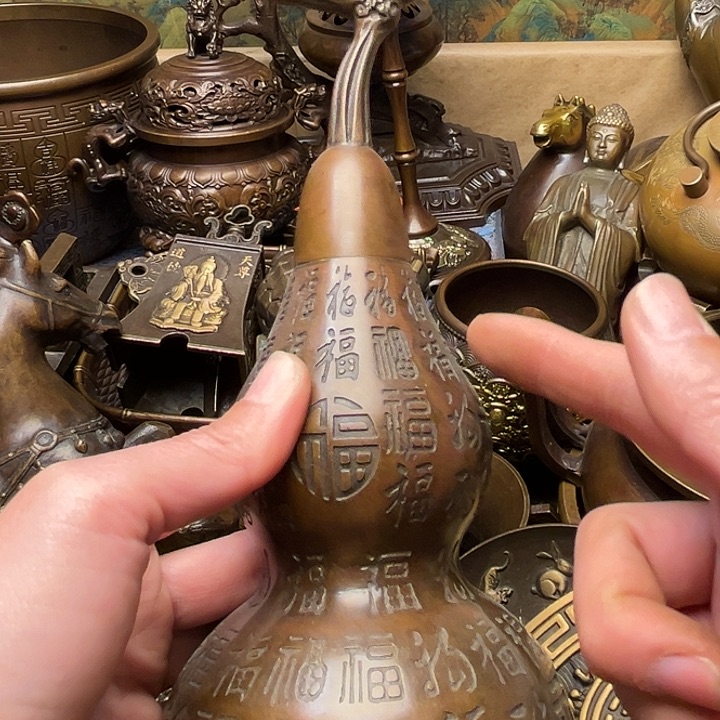 精美铜器批发档口