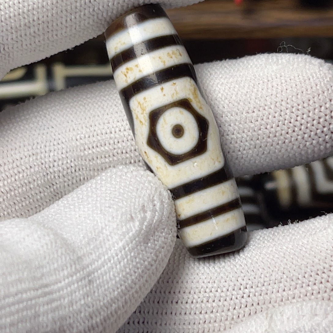 ****生玛瑙/玉髓未镶嵌颈饰