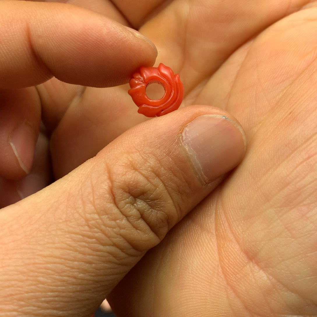 南红玛瑙配饰未镶嵌