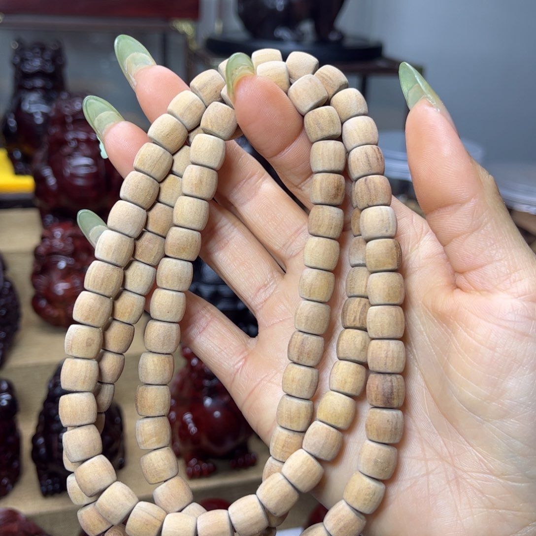 檀香紫檀（小叶紫檀）黑*突